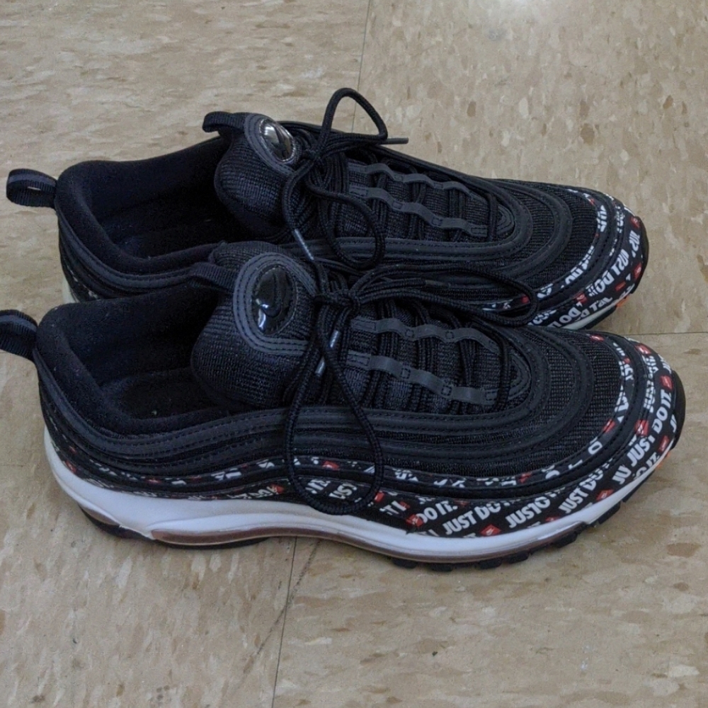 Men Nike Air Max 97's